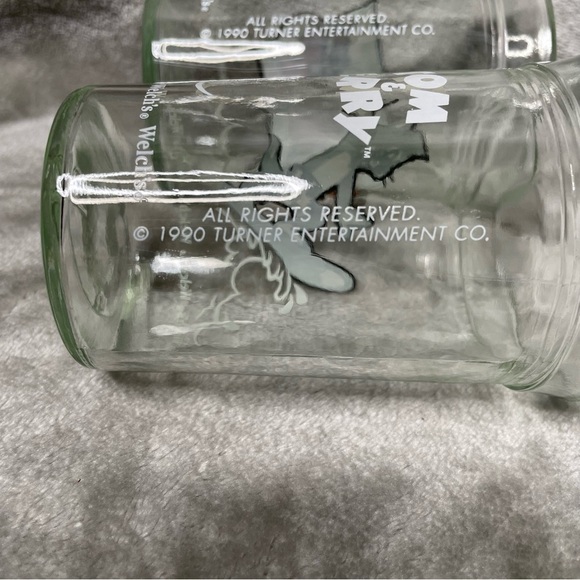 Vintage 90's Tom & Jerry Welch's Glass Jelly Jar Set of 2 Cups Surf & Kite Theme - Picture 5 of 8